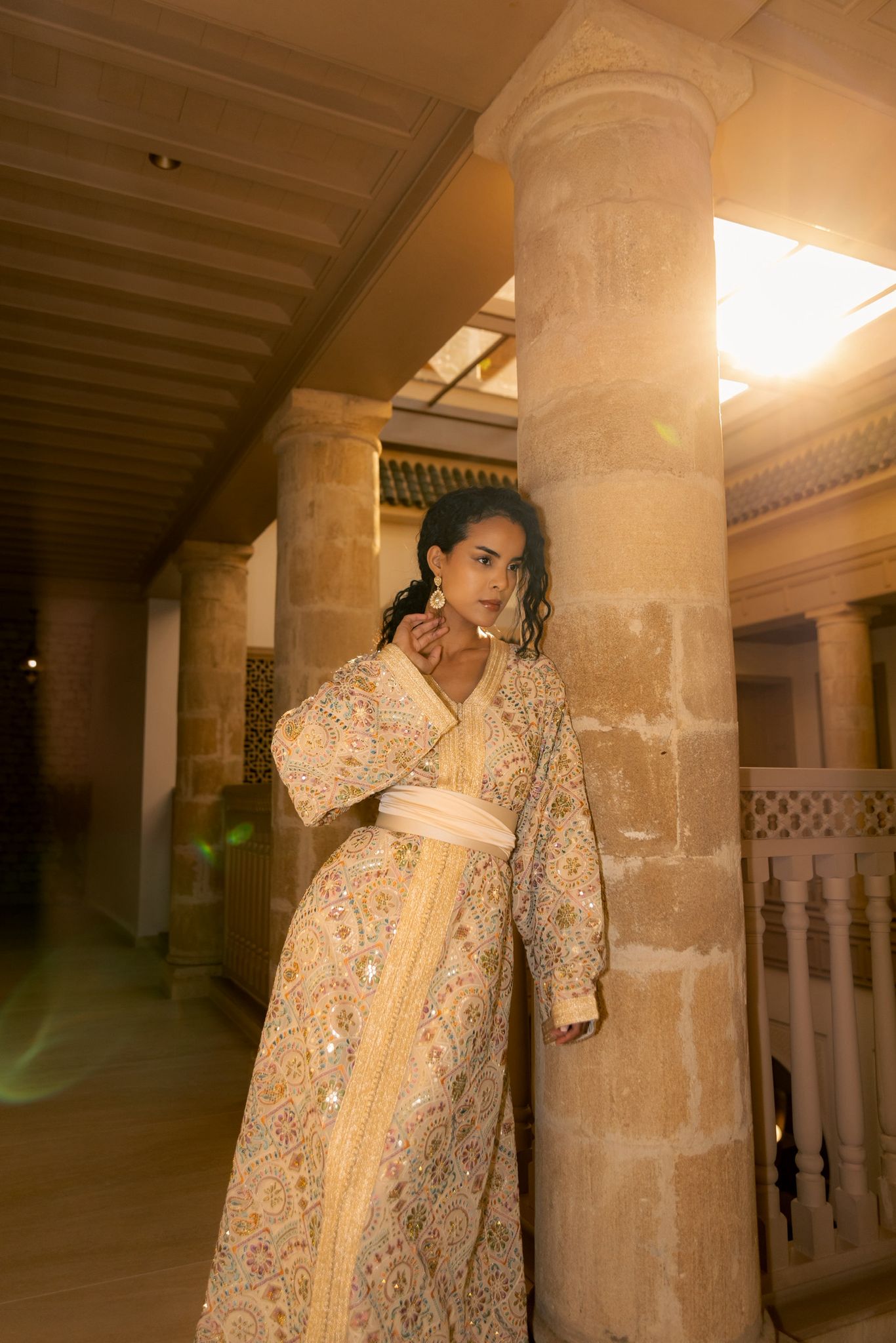 Caftan SARI rubi marocain indo — location cérémonie Marseille